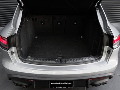 2023 Porsche Macan Macan