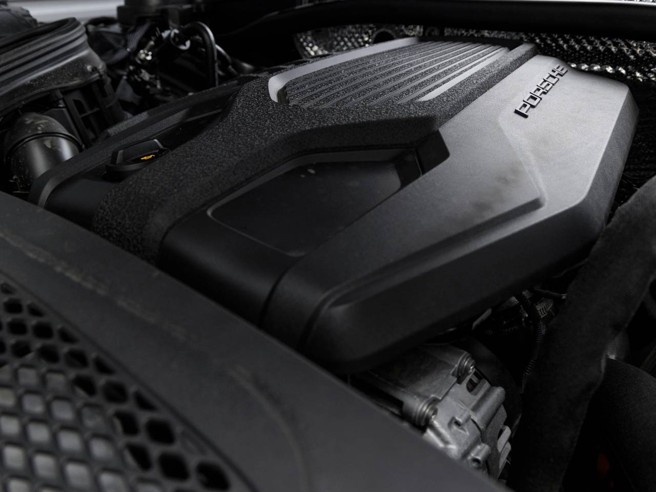 2025 Porsche Macan Macan