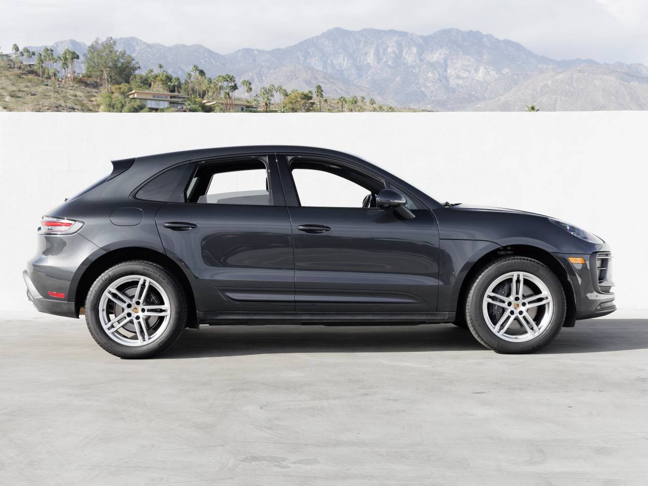 2025 Porsche Macan Macan