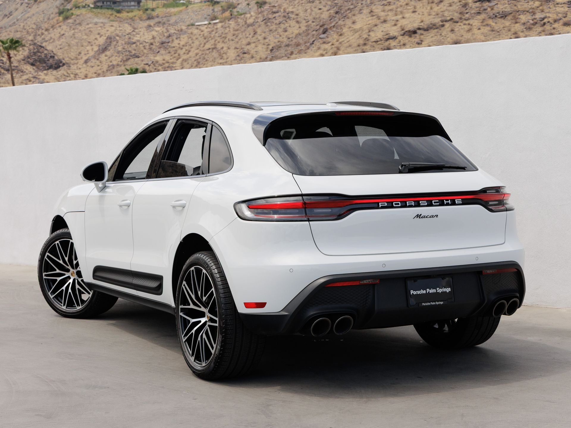 2026 Porsche Macan Macan