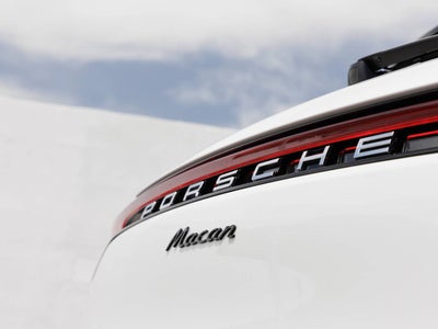 2026 Porsche Macan Macan