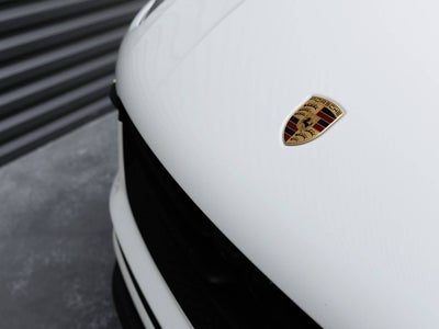 2026 Porsche Macan Macan