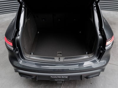 2026 Porsche Macan Macan