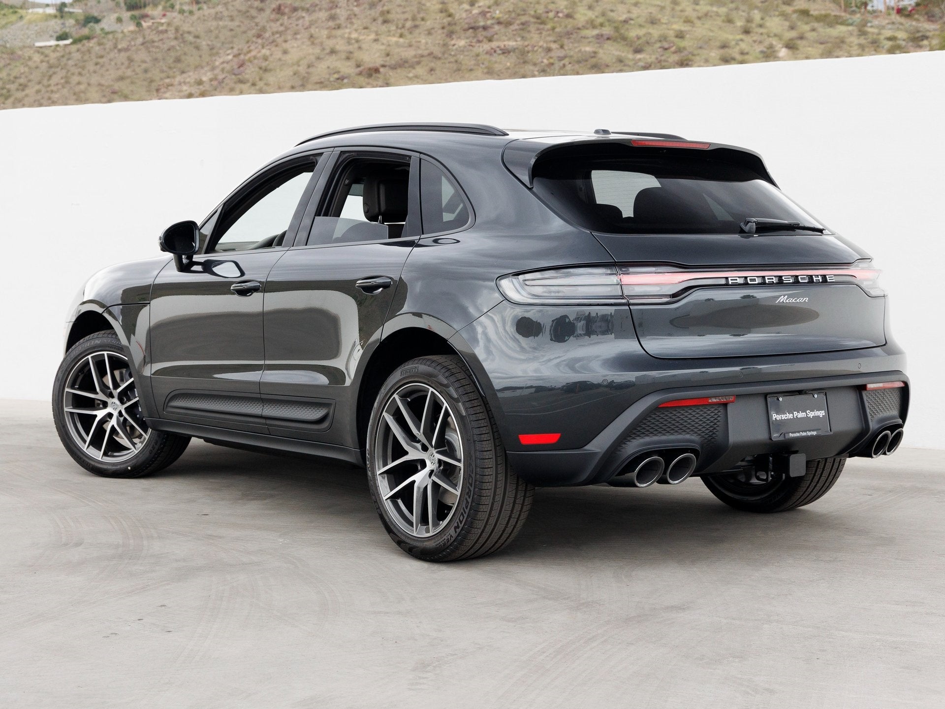 2026 Porsche Macan Macan