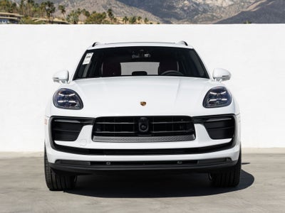 2026 Porsche Macan Base