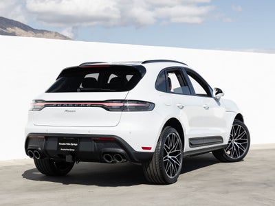 2026 Porsche Macan Base
