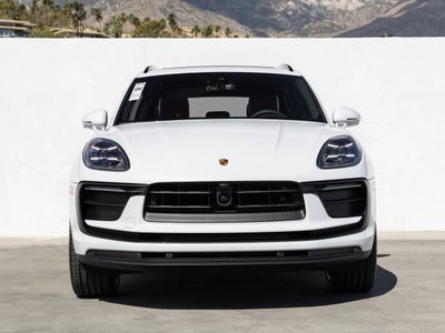 2026 Porsche Macan Base