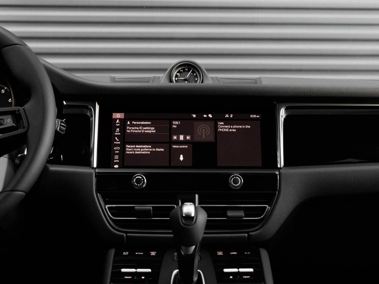 2026 Porsche Macan Macan