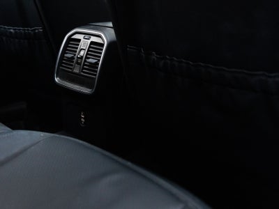 2021 Porsche Macan Macan
