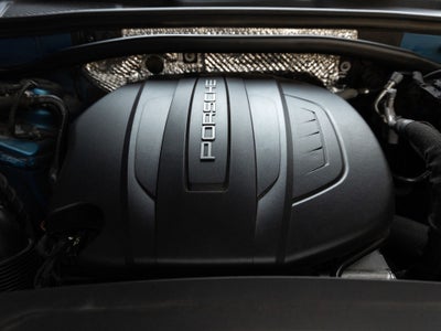 2021 Porsche Macan Macan