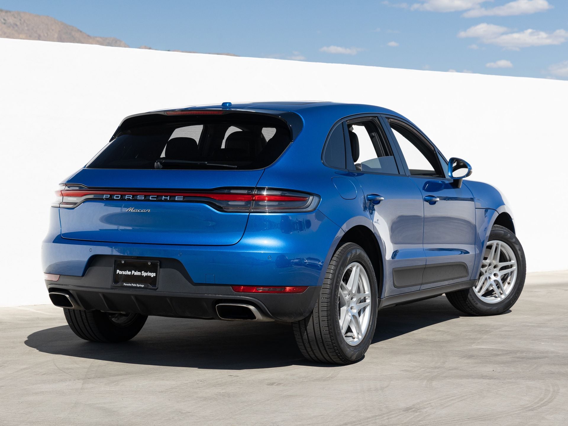 2021 Porsche Macan Macan