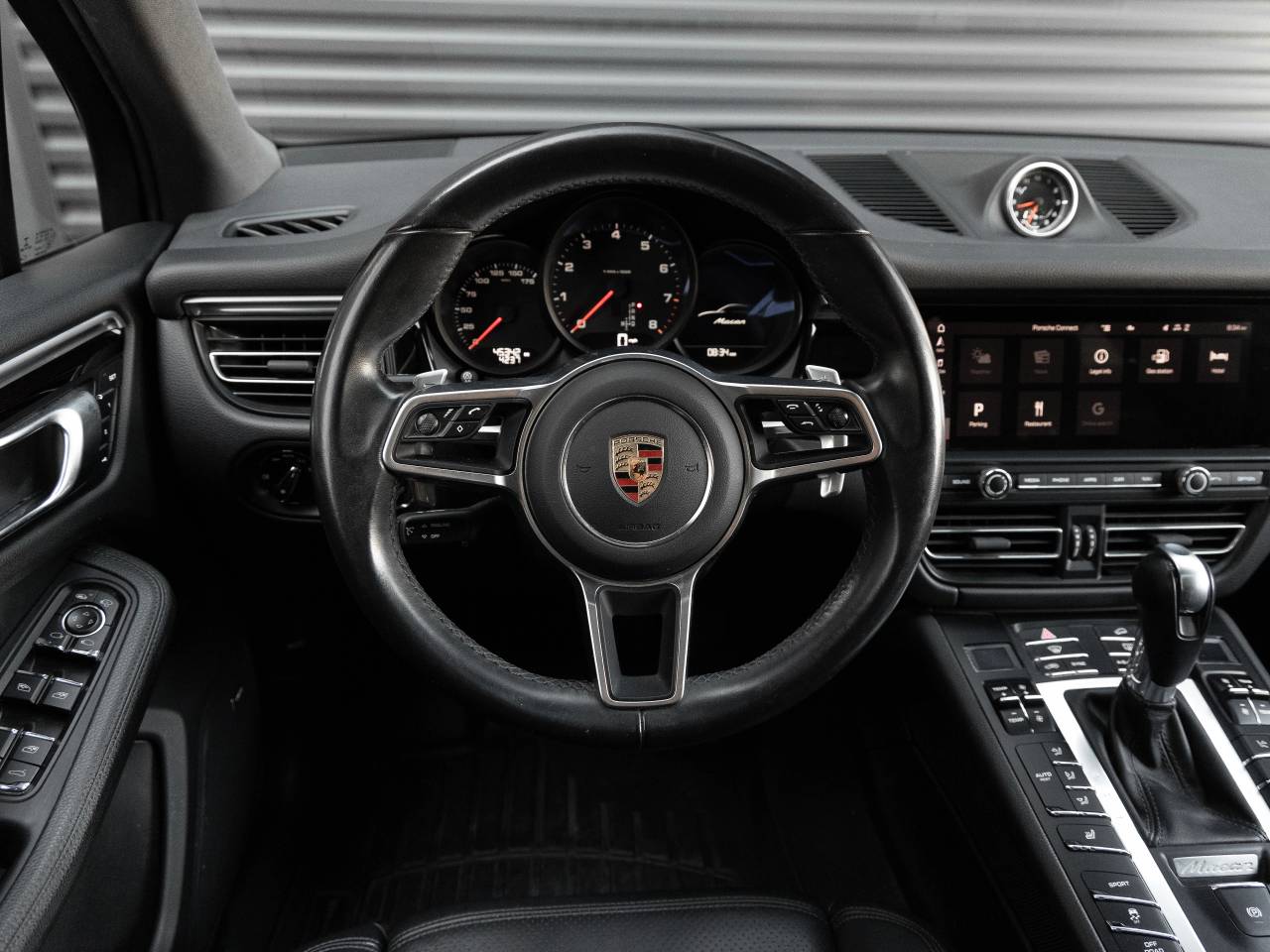 2021 Porsche Macan Macan