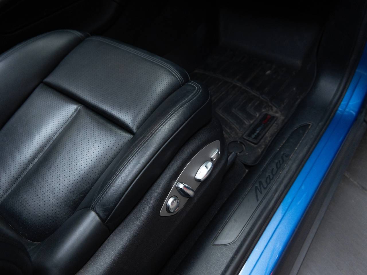 2021 Porsche Macan Macan