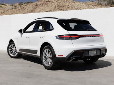 2023 Porsche Macan Macan (MY23)