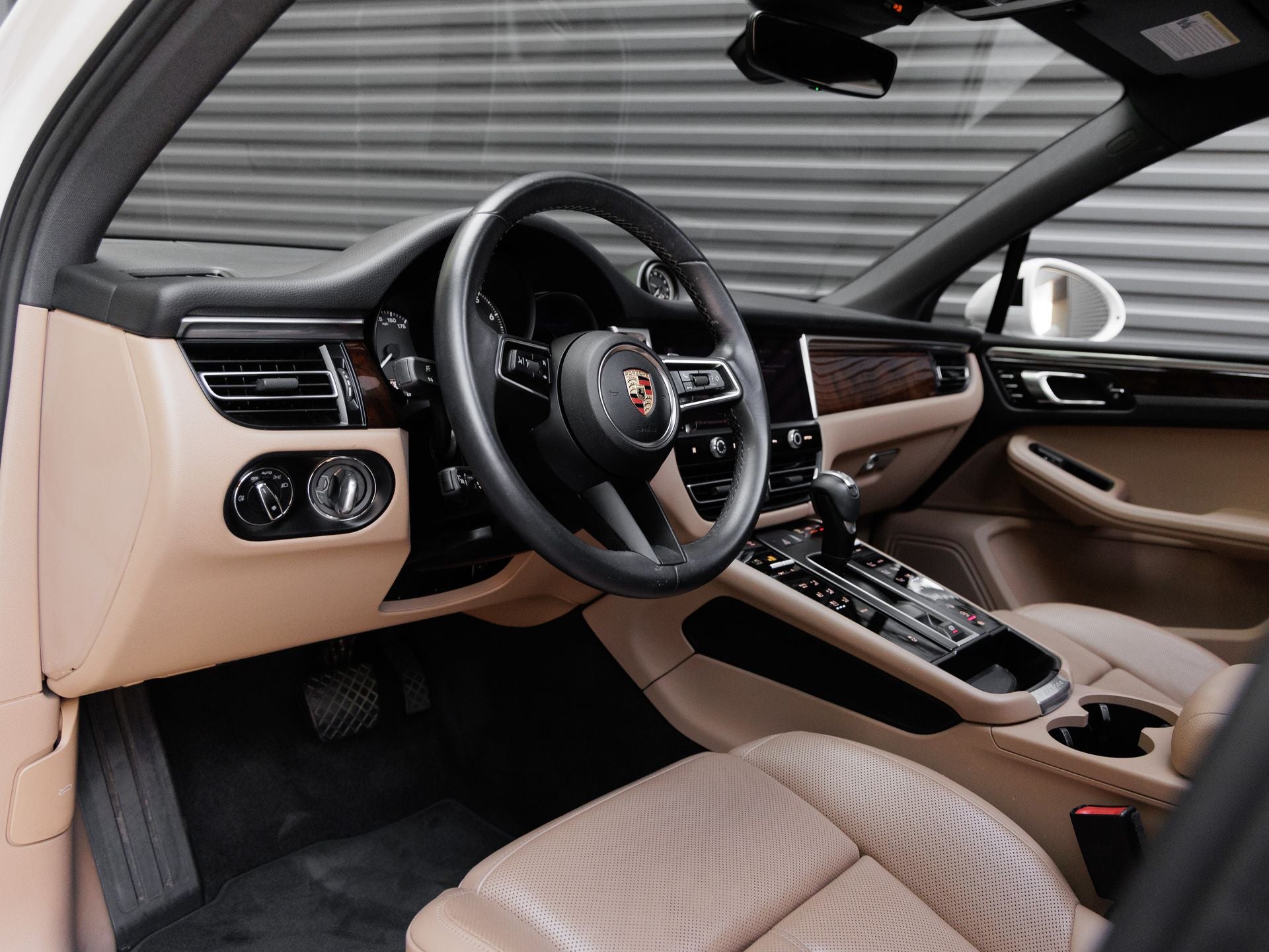 2023 Porsche Macan Macan (MY23)