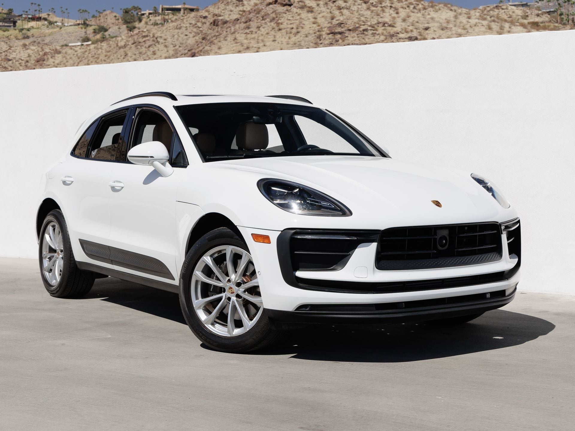 2023 Porsche Macan Macan (MY23)