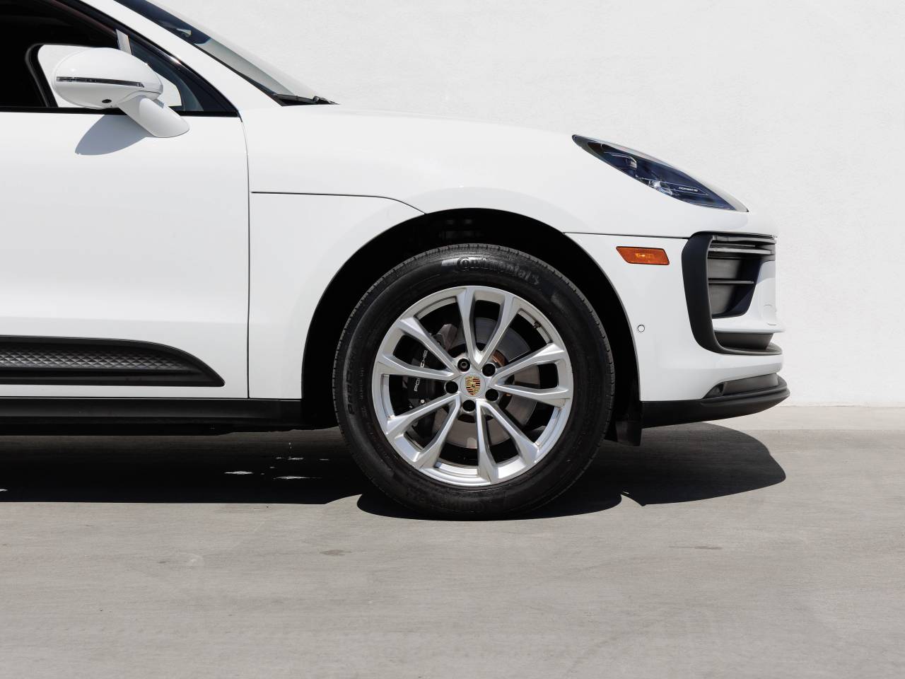 2023 Porsche Macan Macan (MY23)