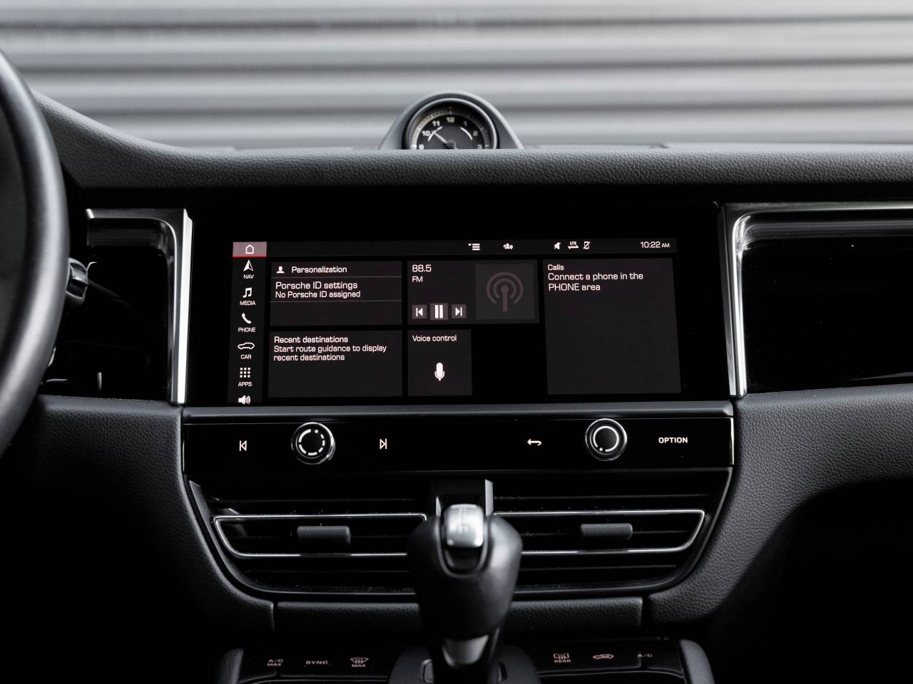 2023 Porsche Macan Macan (MY23)