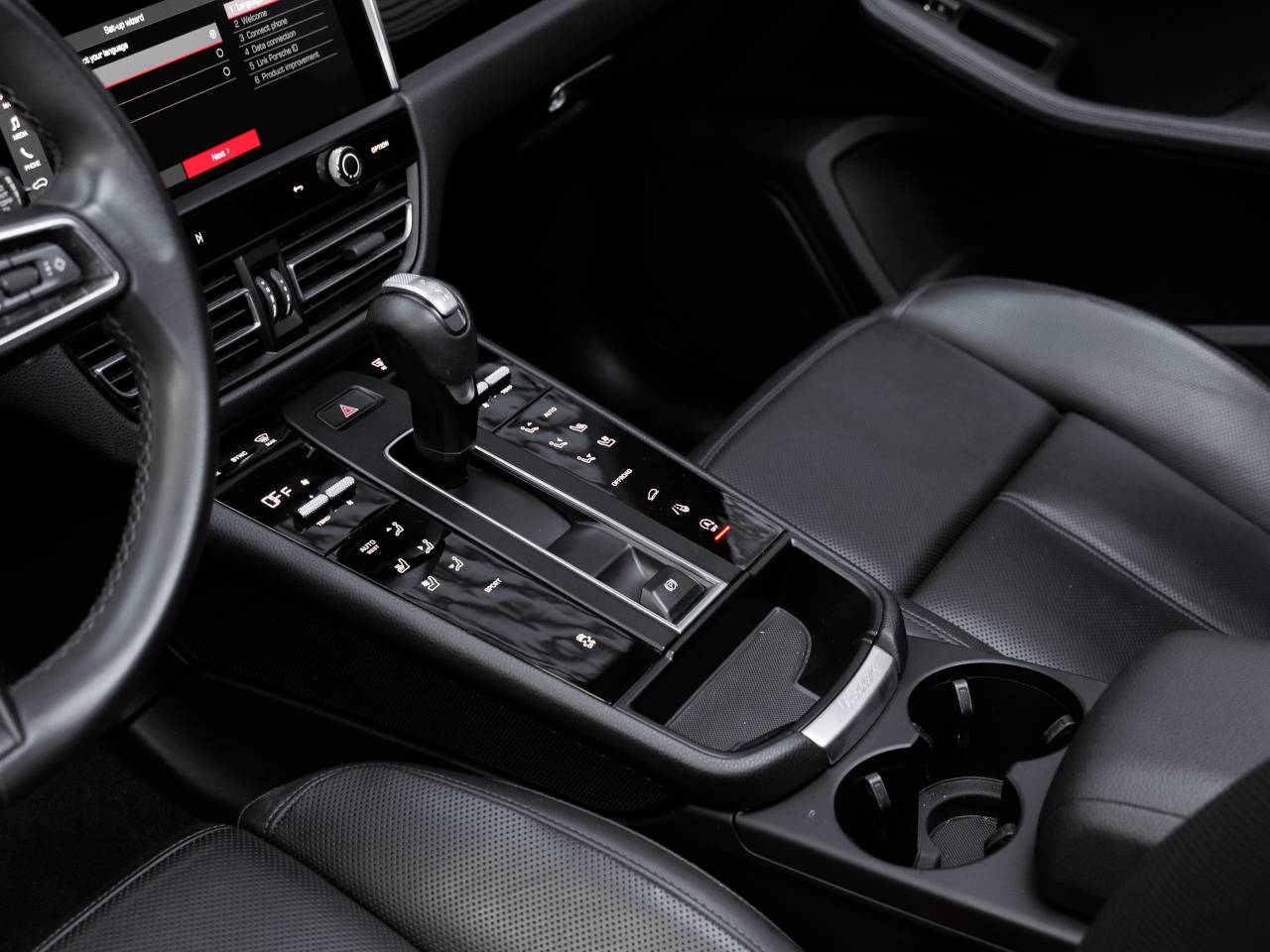 2023 Porsche Macan Macan (MY23)