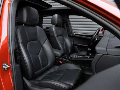 2023 Porsche Macan Macan (MY23)