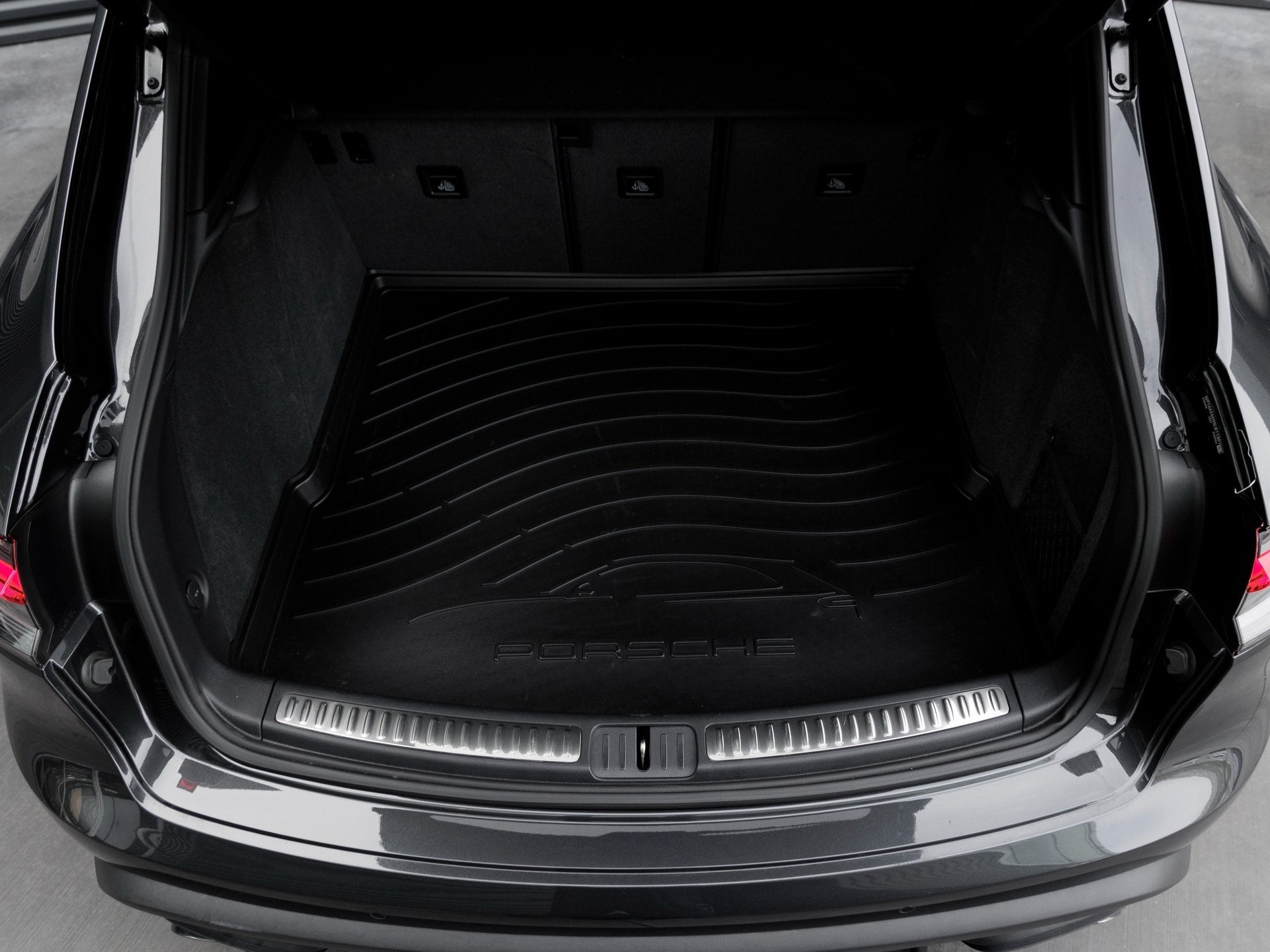 2025 Porsche Macan Macan