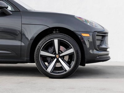 2025 Porsche Macan Macan