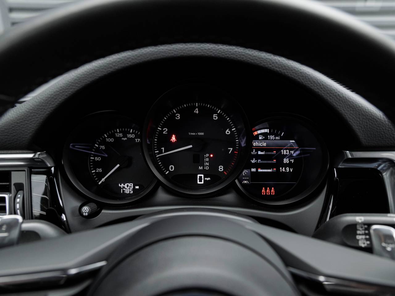 2025 Porsche Macan Macan