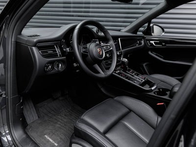 2025 Porsche Macan Macan