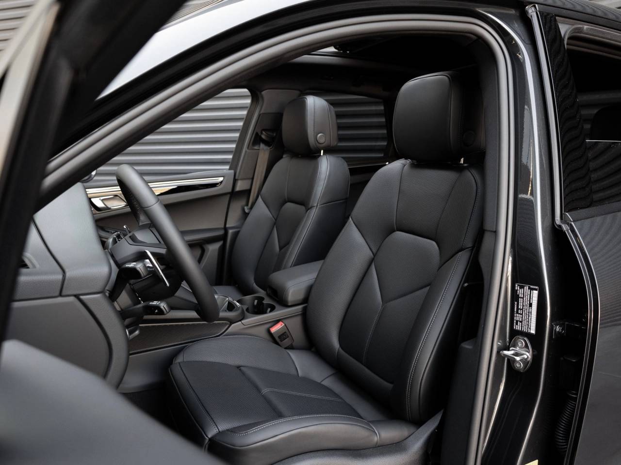 2025 Porsche Macan Macan