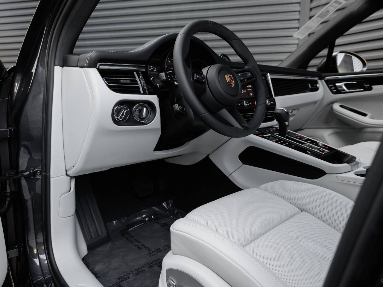 2025 Porsche Macan Macan