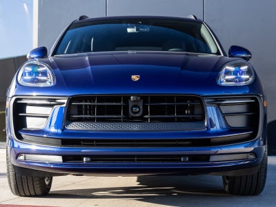 2026 Porsche Macan Macan