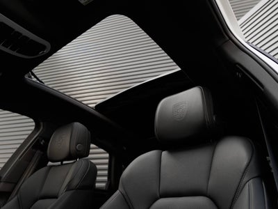 2026 Porsche Macan Macan T