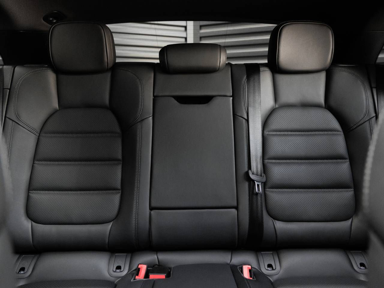2026 Porsche Macan Macan T