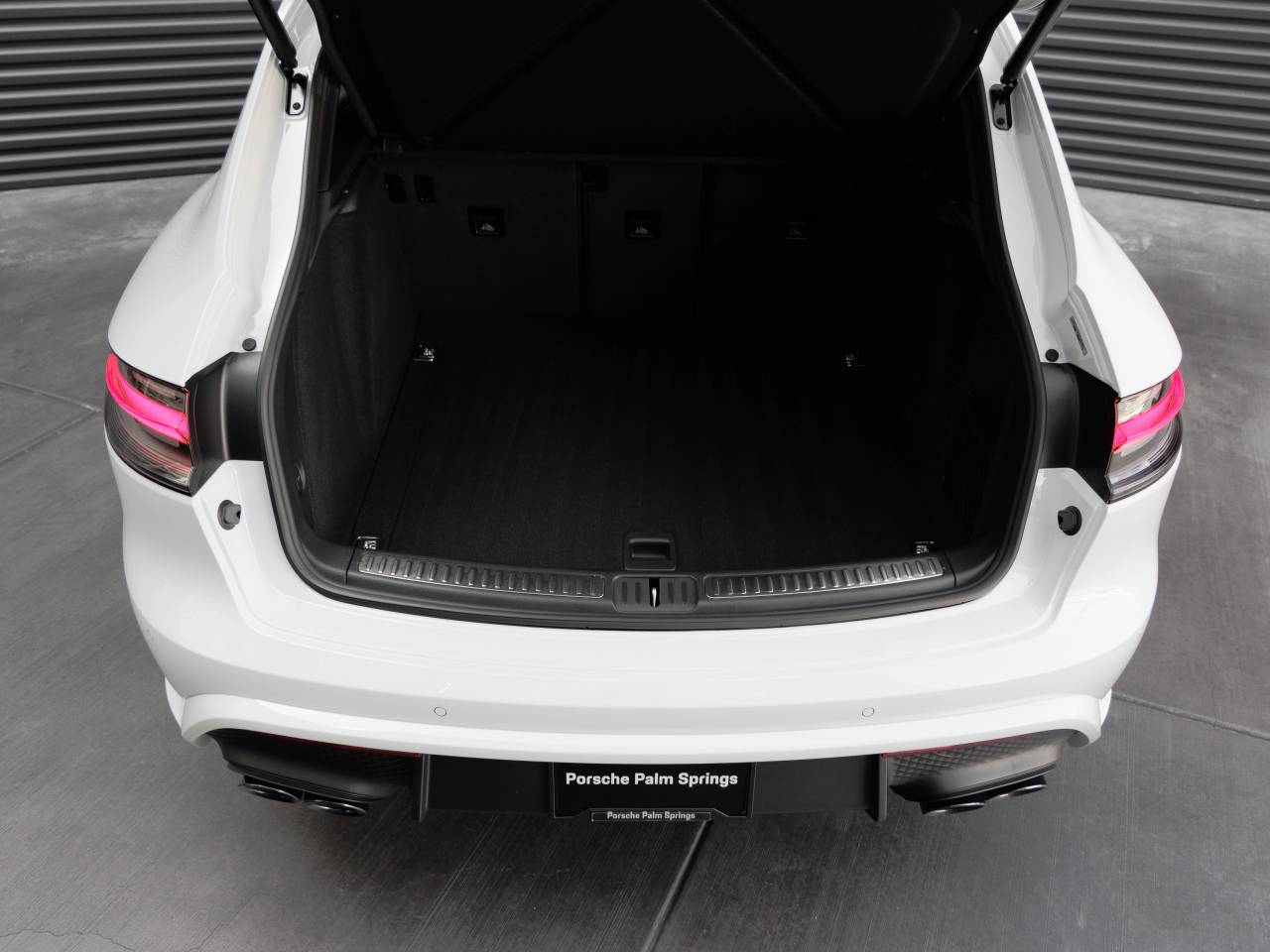 2026 Porsche Macan Macan T