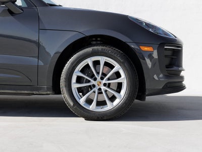 2025 Porsche Macan Macan