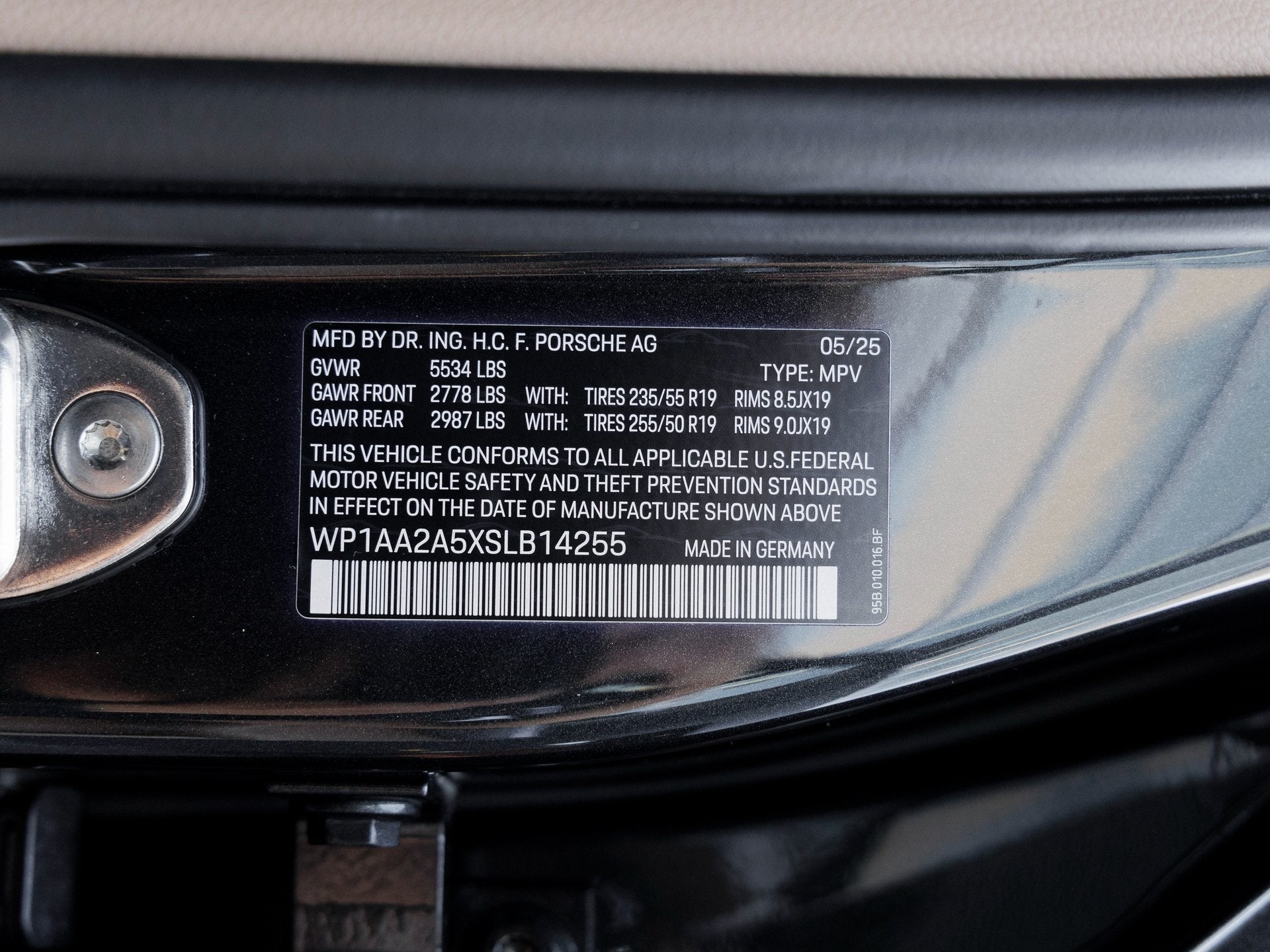 2025 Porsche Macan Macan