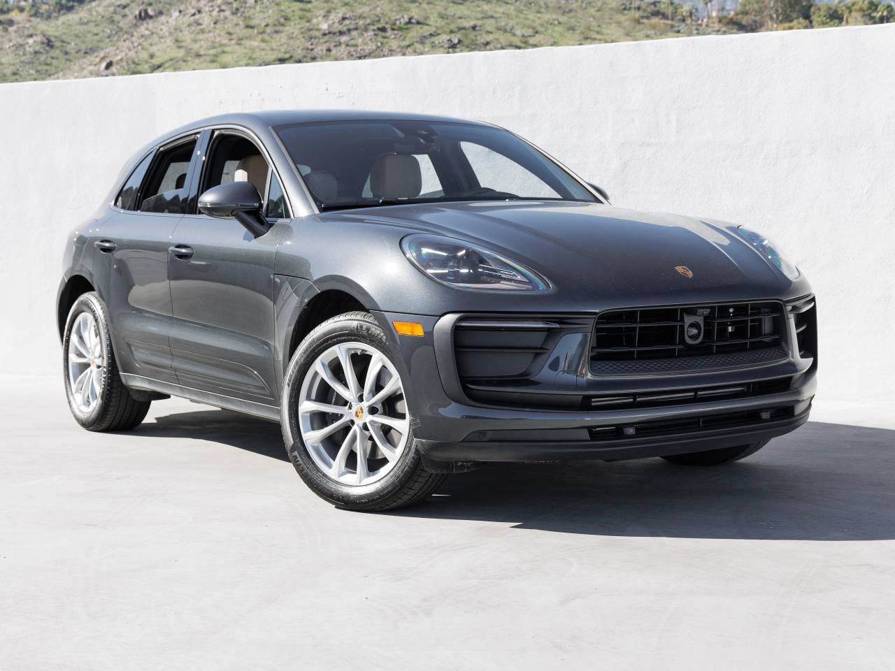2025 Porsche Macan Macan