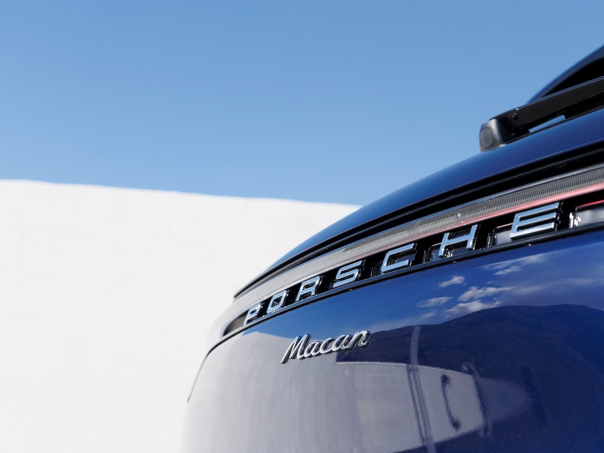 2026 Porsche Macan Macan