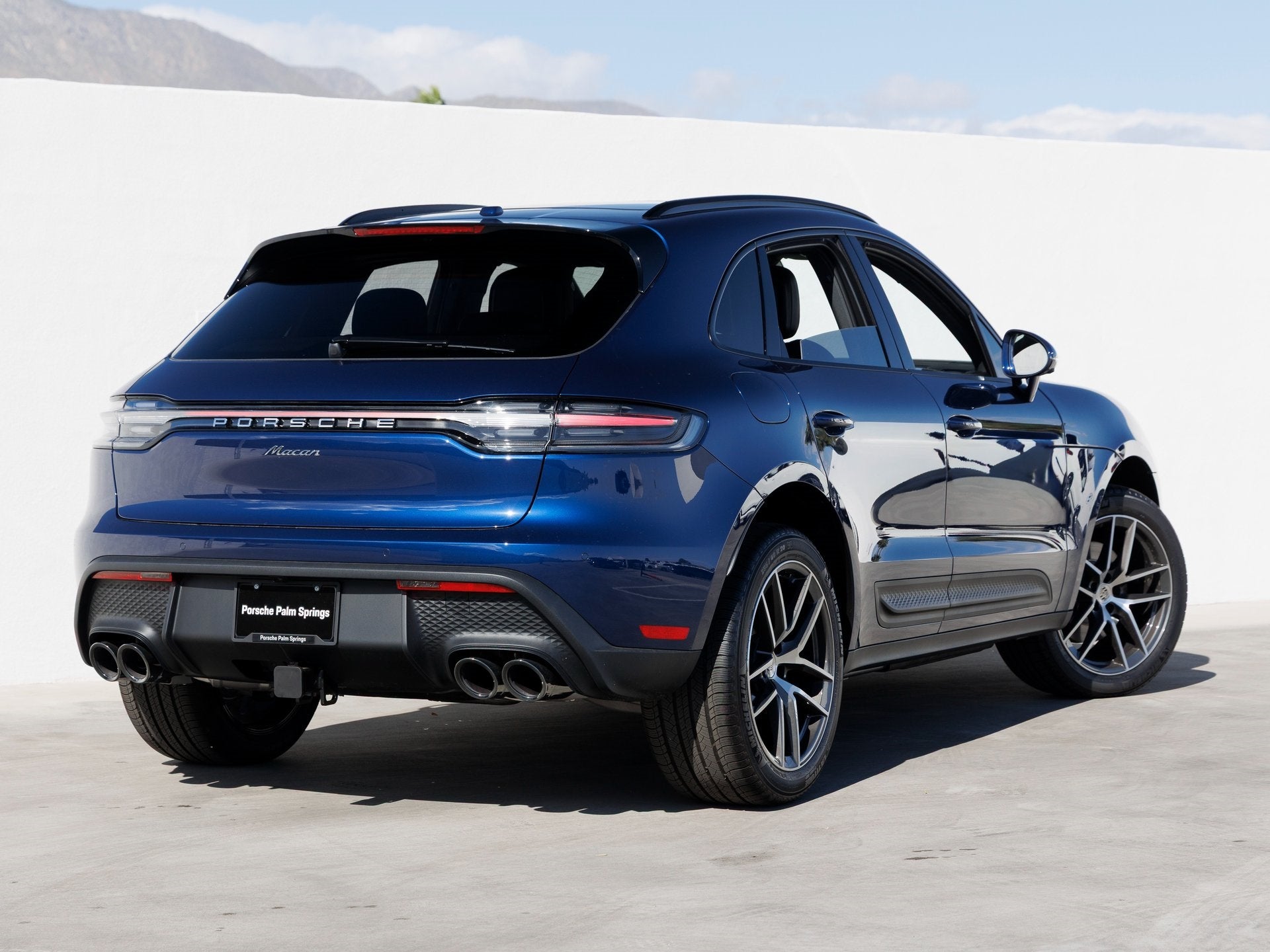 2026 Porsche Macan Macan
