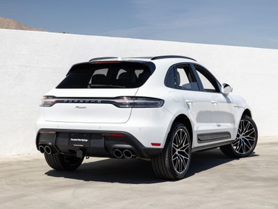 2026 Porsche Macan Base