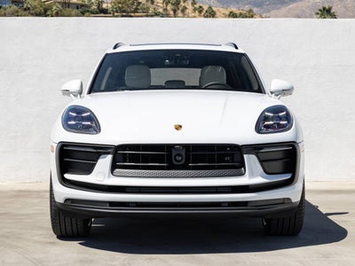 2026 Porsche Macan Base