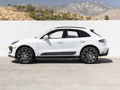 2026 Porsche Macan Base