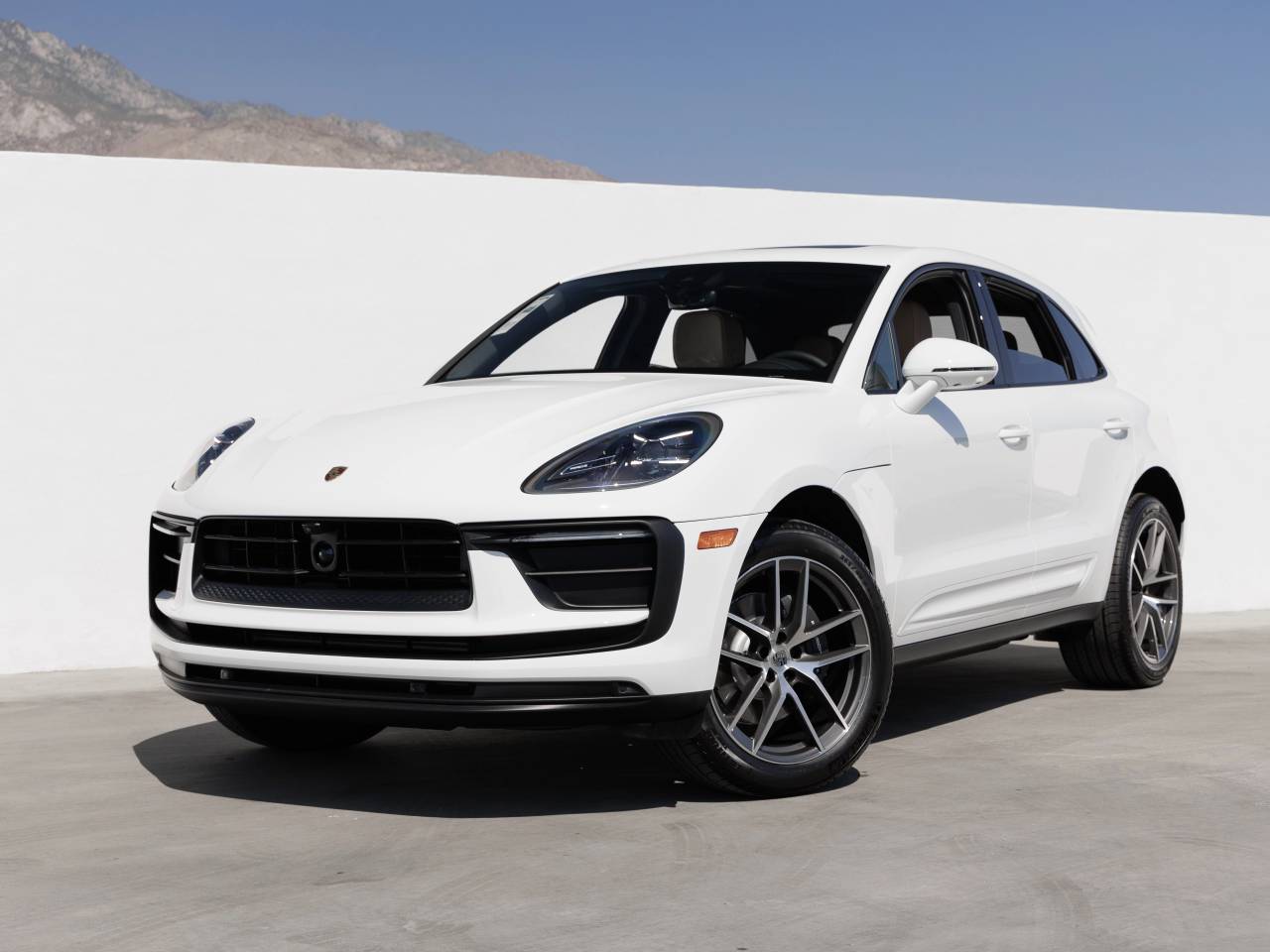 2026 Porsche Macan Macan