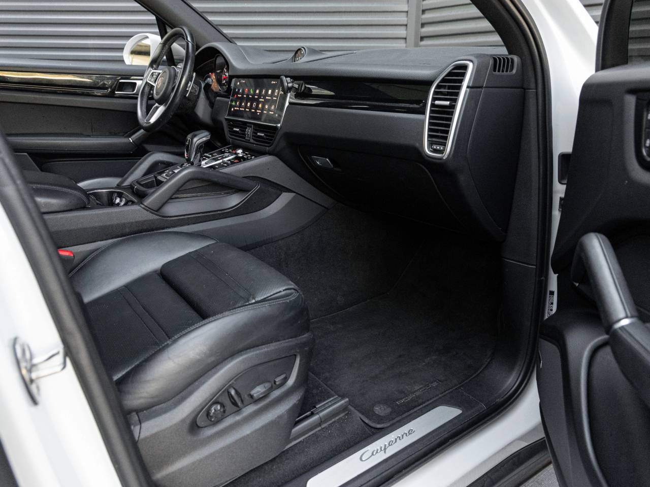 2023 Porsche Cayenne Cayenne (MY23)