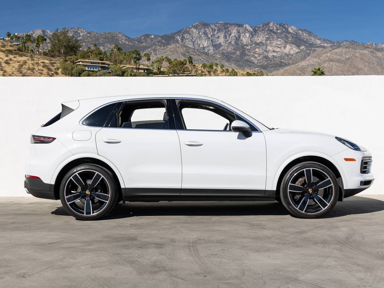 2023 Porsche Cayenne Cayenne (MY23)