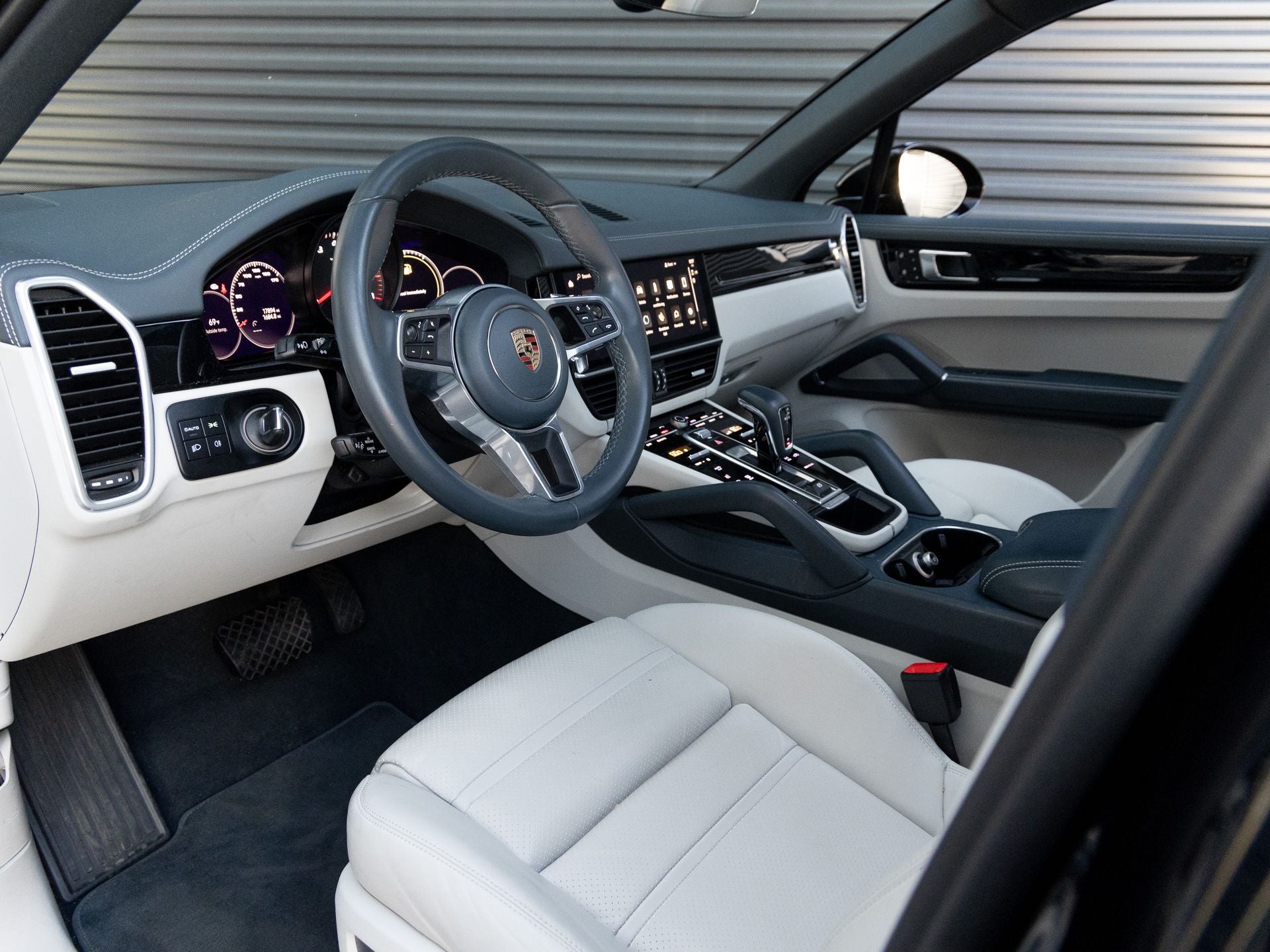 2023 Porsche Cayenne Cayenne (MY23)