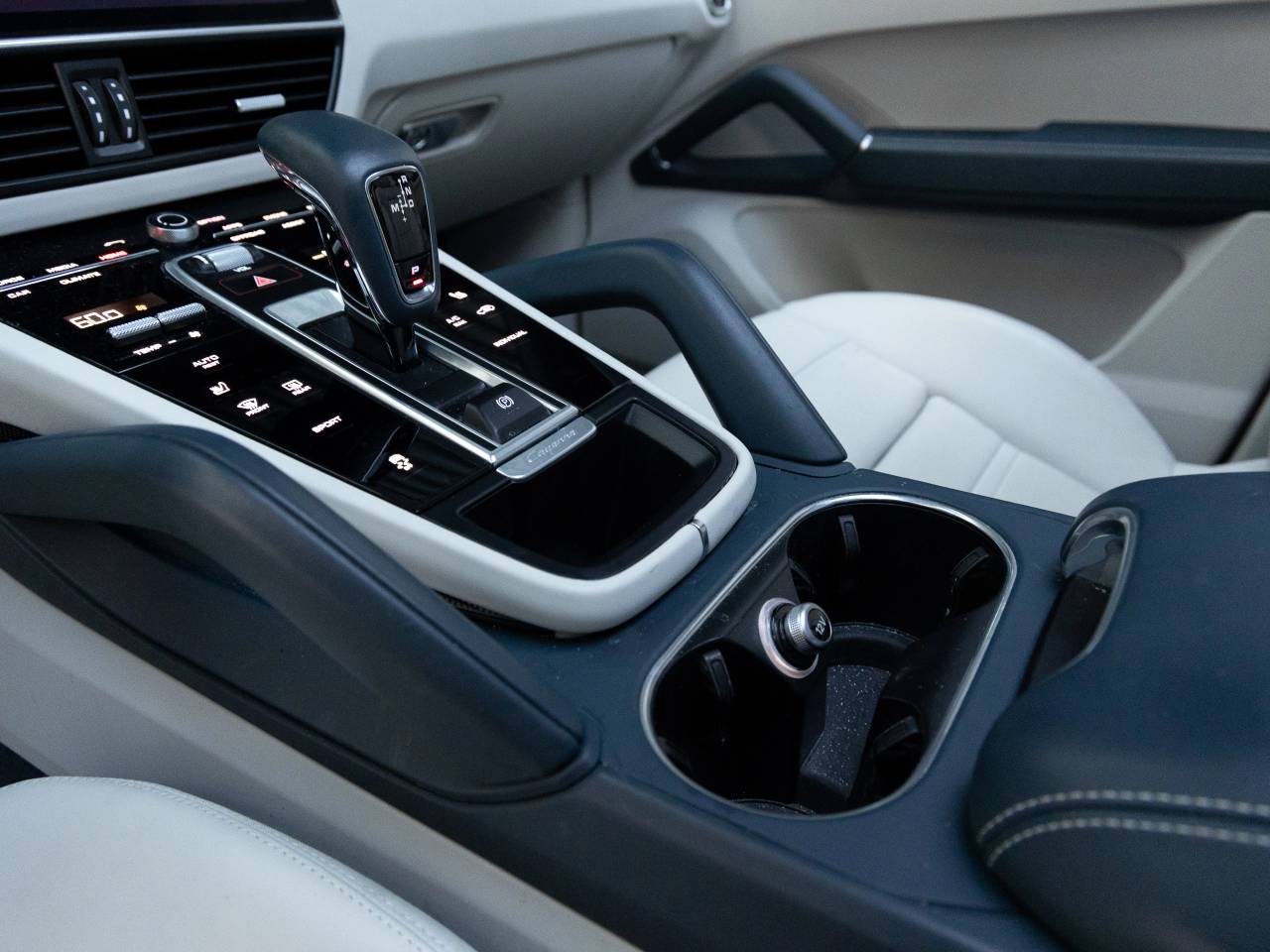 2023 Porsche Cayenne Cayenne (MY23)