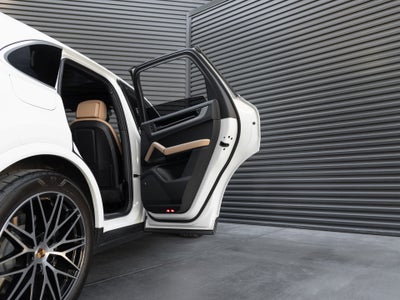 2025 Porsche Cayenne Cayenne