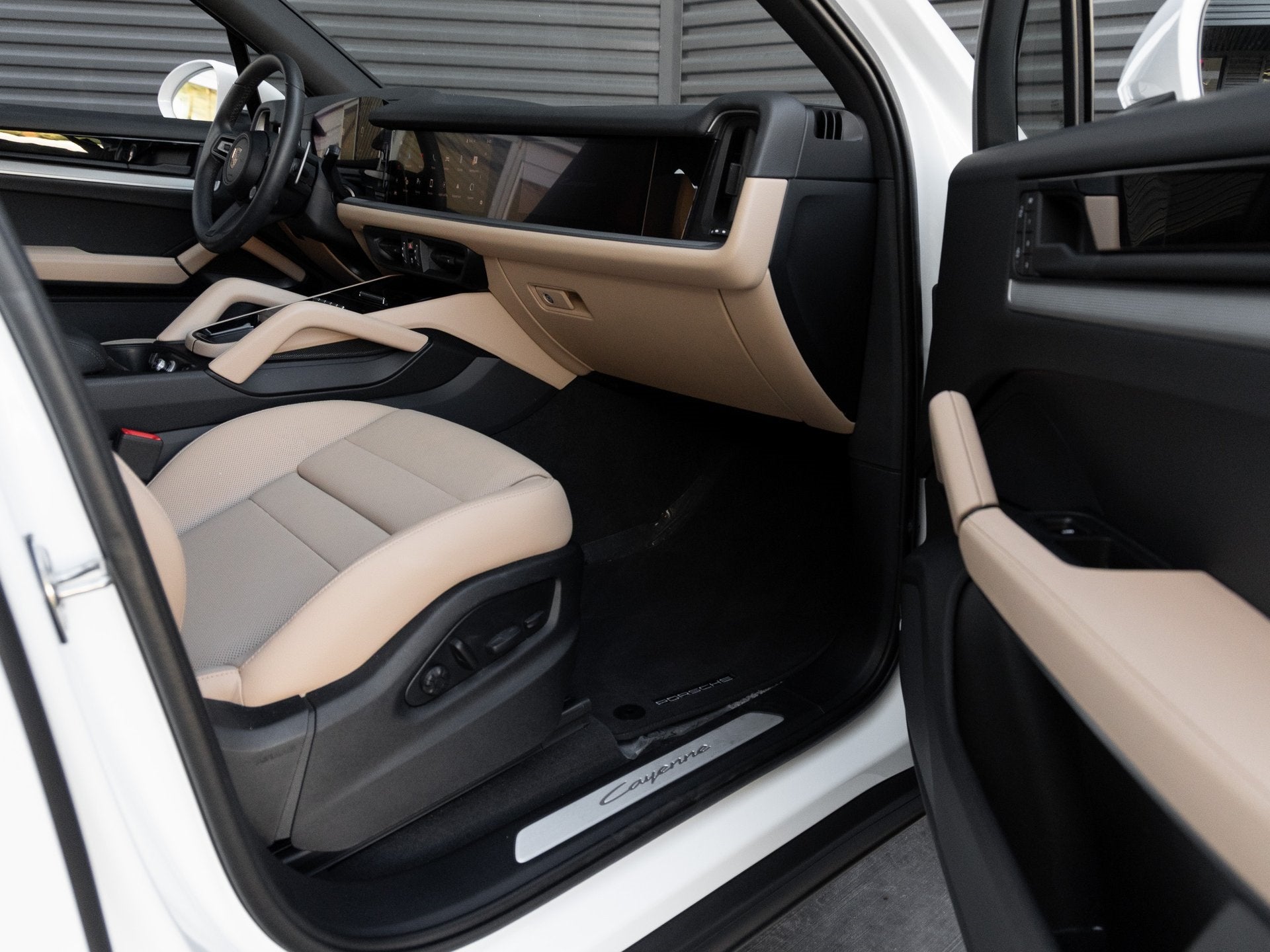 2025 Porsche Cayenne Cayenne