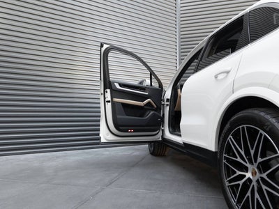 2025 Porsche Cayenne Cayenne